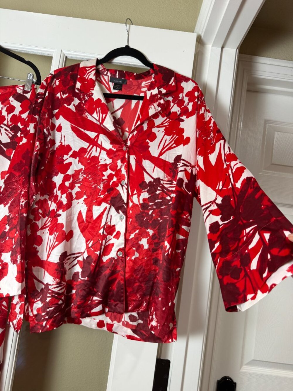 NATORI Wide Leg Red & White Botanical Floral Satin Print Pajama PJ Set Medium - Picture 6 of 12